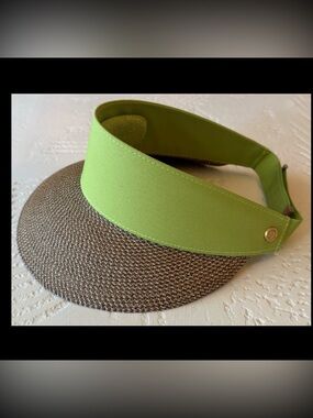 Eric Javits Women’s Squishee Straw Custom Fit Visor Lime Band One Size